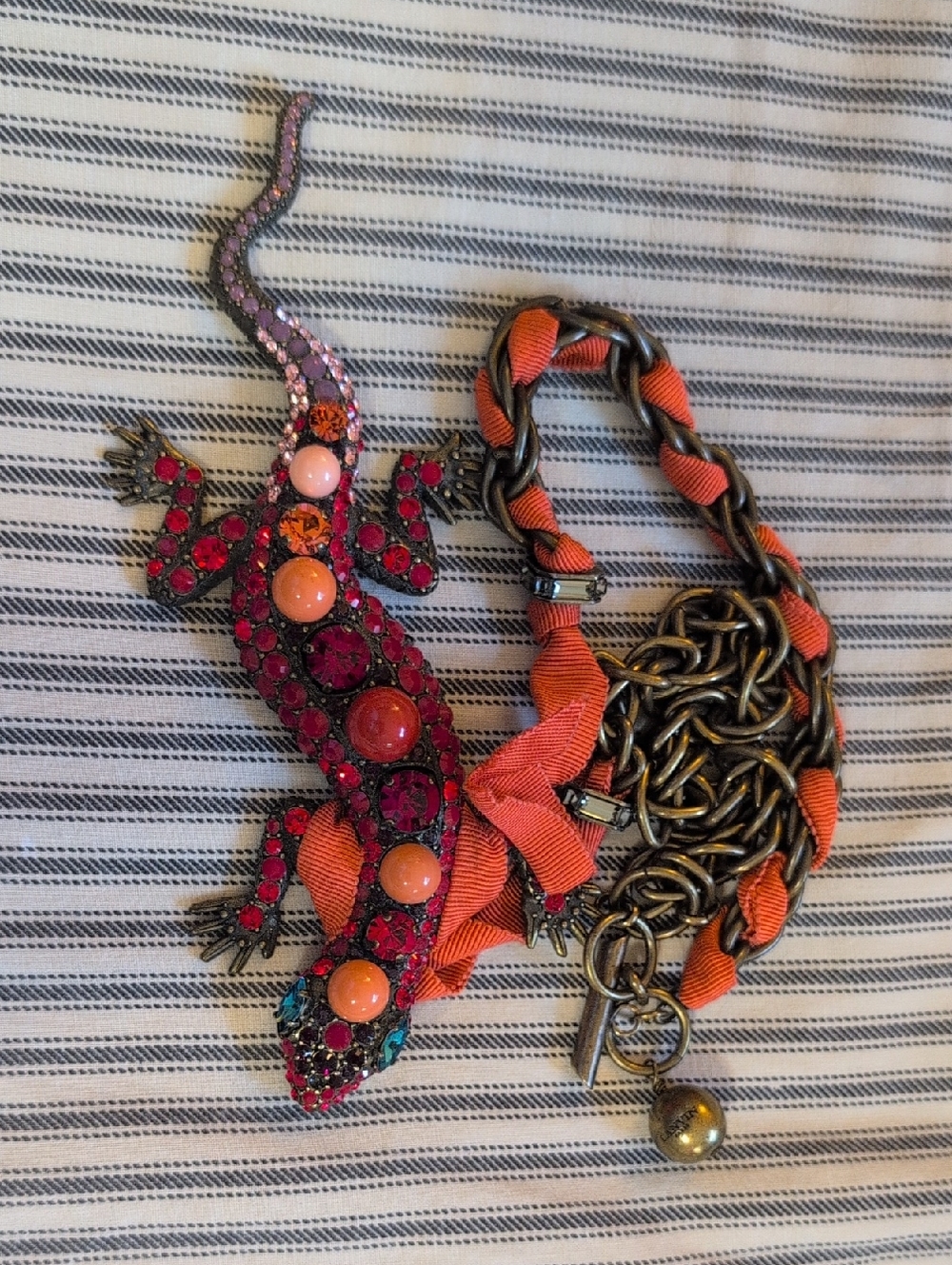 Rare 2013 Lanvin Salamander Pink and Coral Pendant Necklace